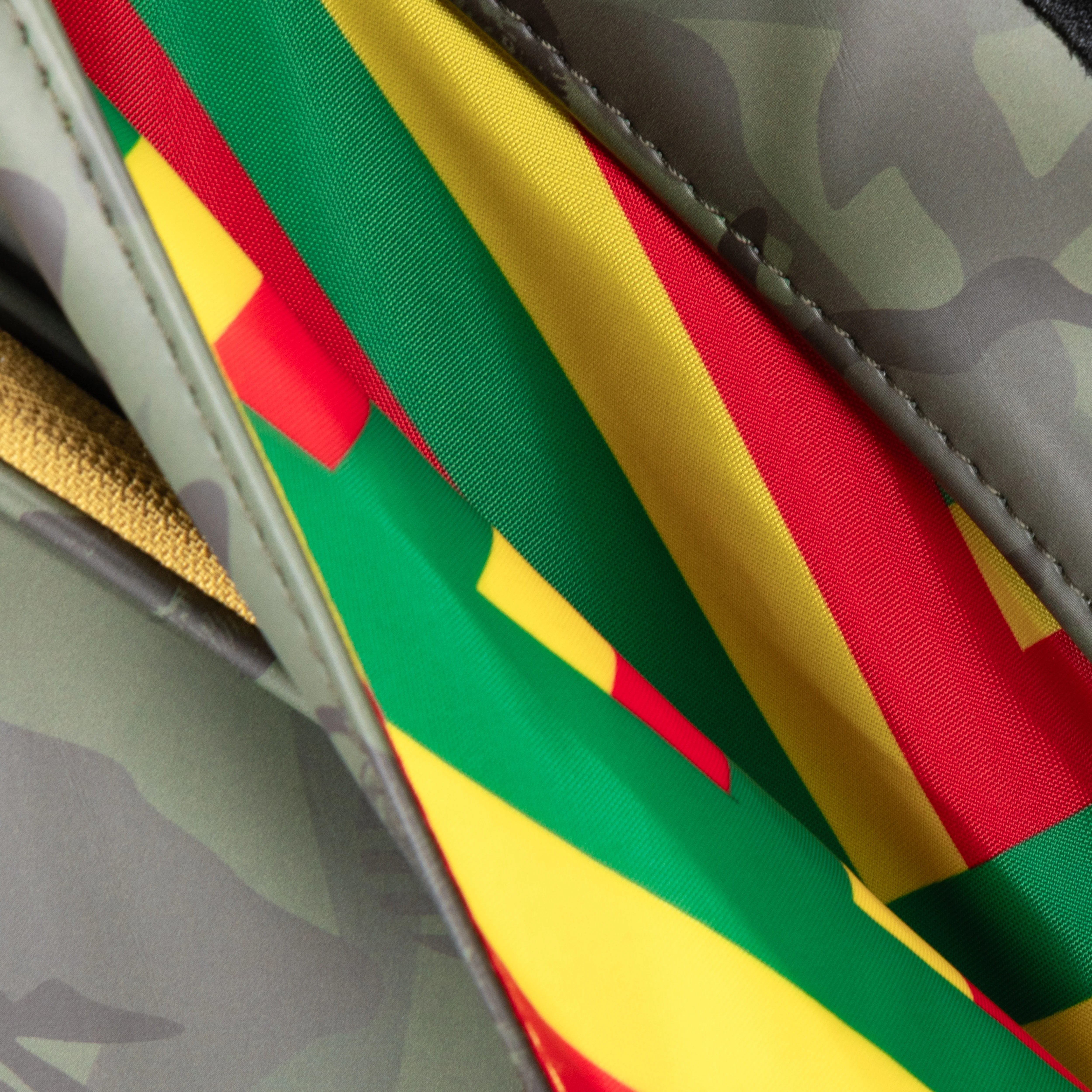 Big Rig | Bob Marley Camo Cart Bag - Image 10