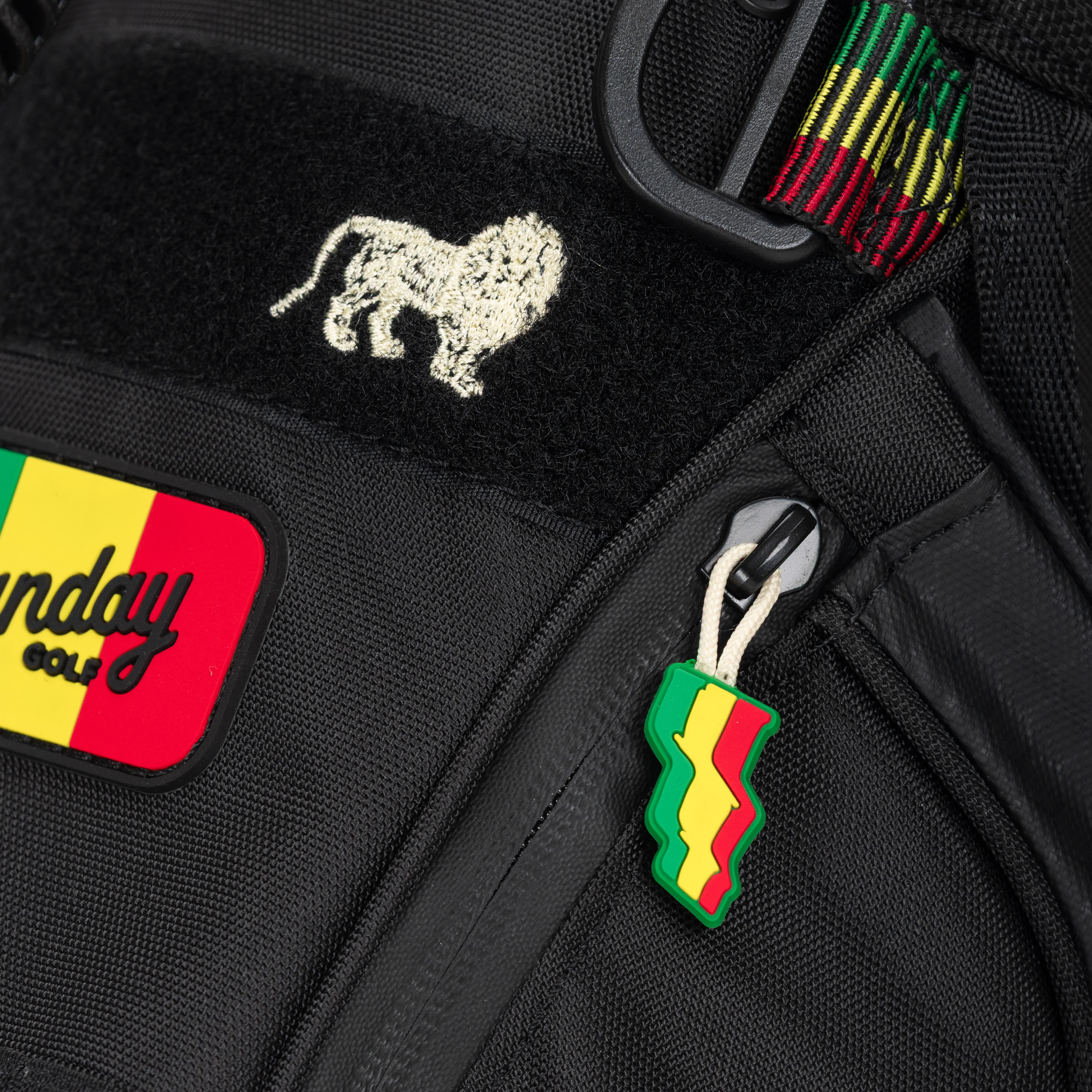 Loma | Bob Marley Rasta Par 3 Bag - Image 8
