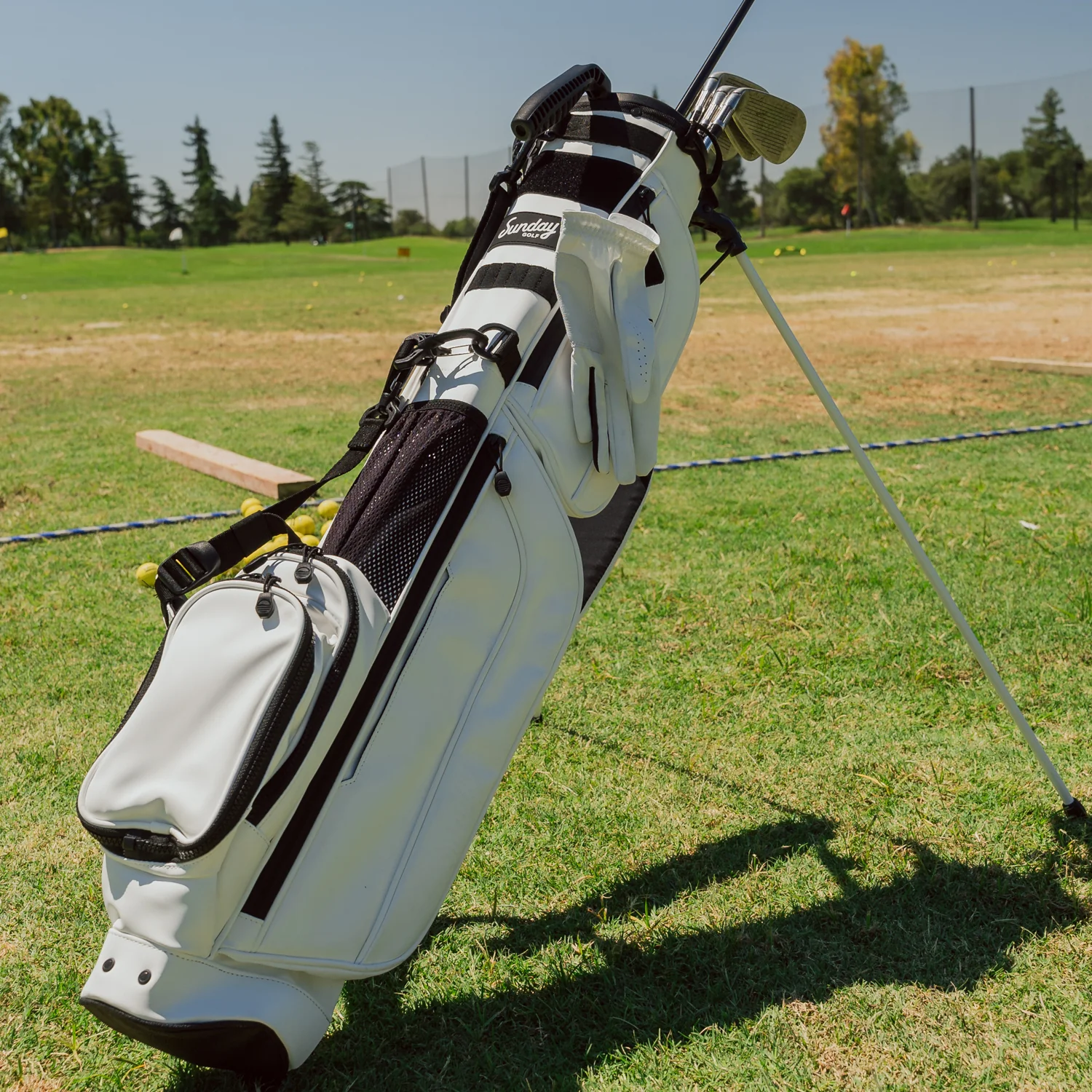 Loma XL S-Class | White Vegan Leather - Image 8
